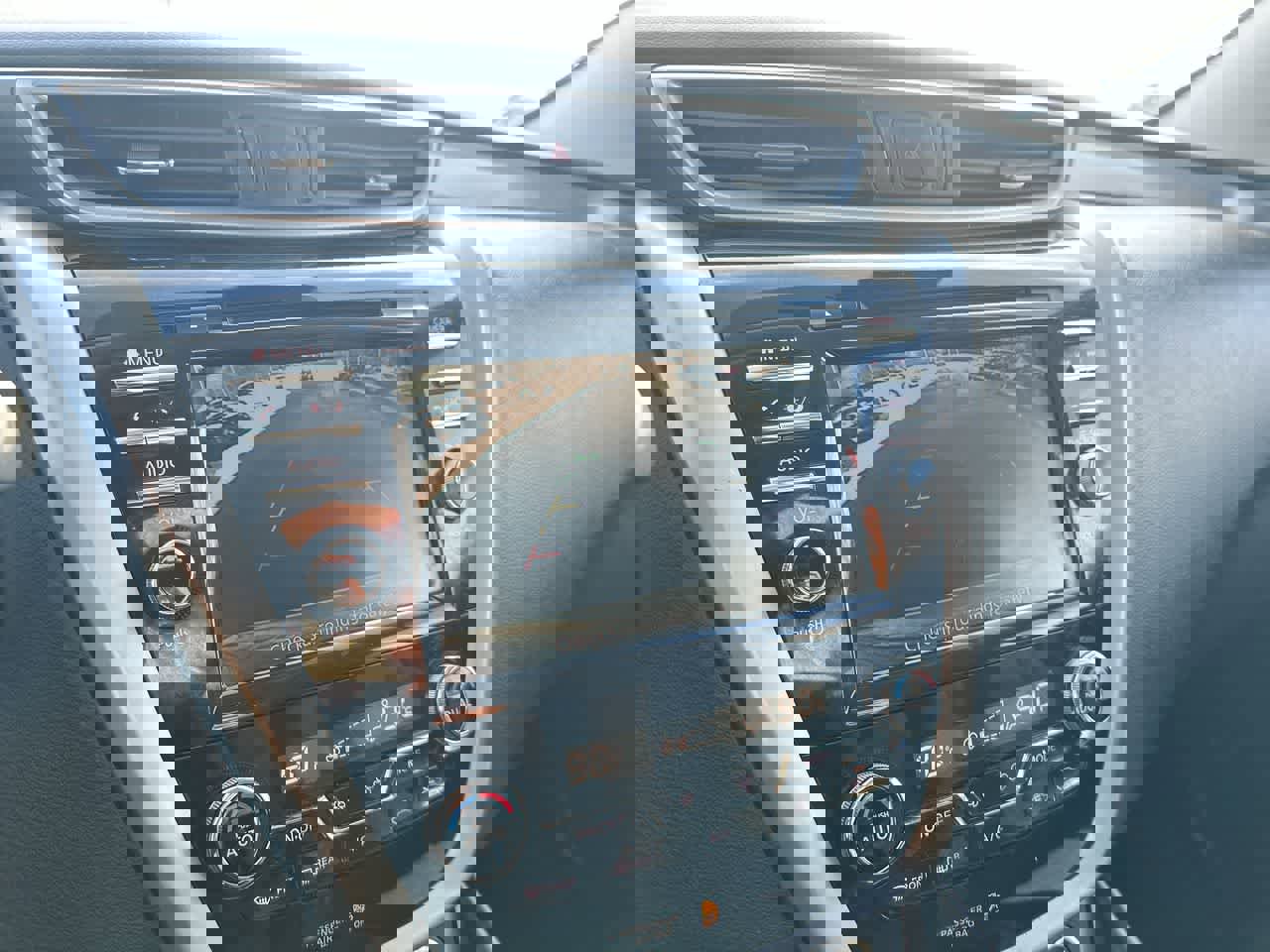 Used 2020 Nissan Murano SV image 31