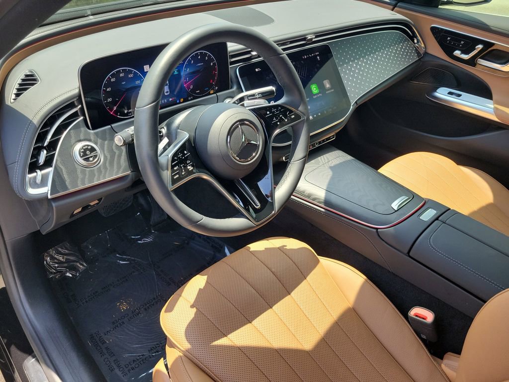 Used 2025 Mercedes-Benz E 450 4MATIC Sedan image 19