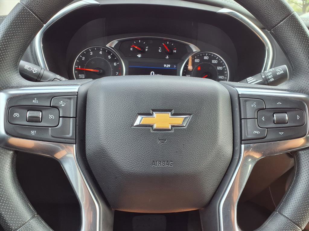 Used 2025 Chevrolet Blazer LT AWD/4WD image 12