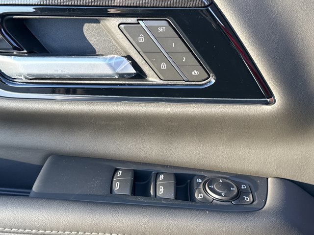 New 2026 GMC Yukon XL Elevation w/ LPO, Floor Liner Package image 16
