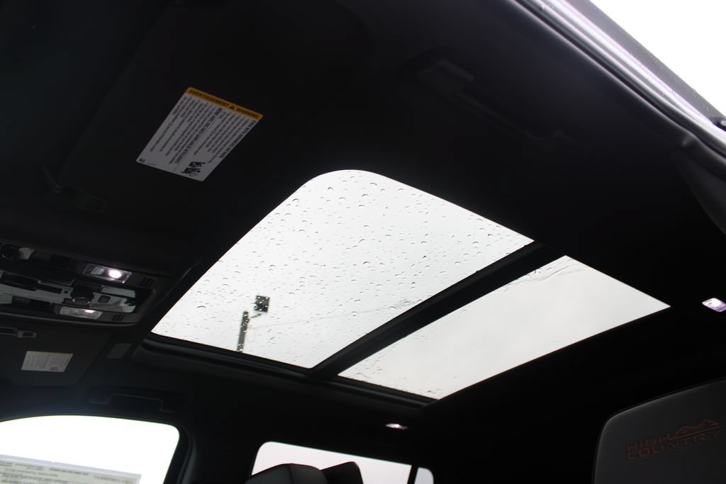 New 2026 Chevrolet Tahoe High Country AWD/4WD image 60