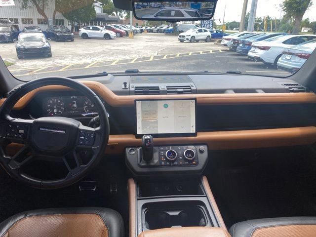 Used 2022 Land Rover Defender 110 X AWD/4WD image 9