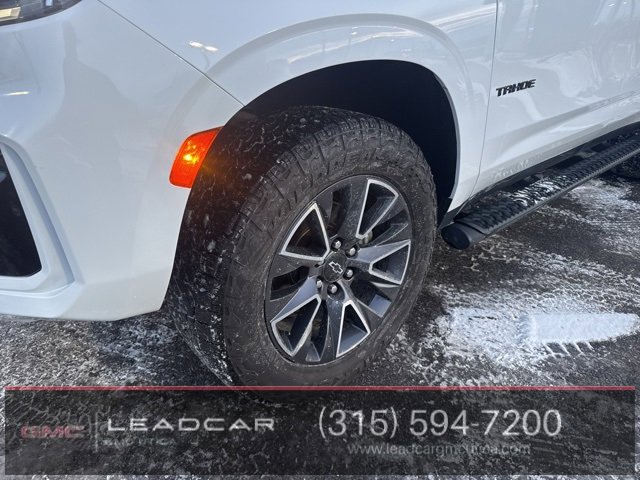 Used 2021 Chevrolet Tahoe Z71 w/ Z71 Signature Package image 2