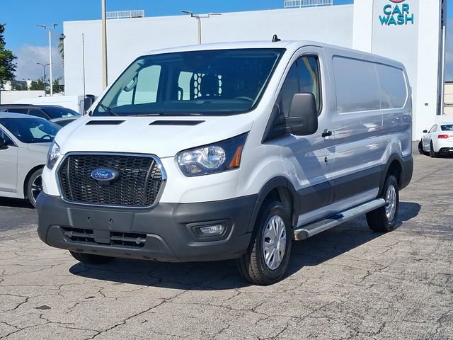Used 2025 Ford Transit 250 Low Roof w/ Exterior Upgrade Package RWD image 2