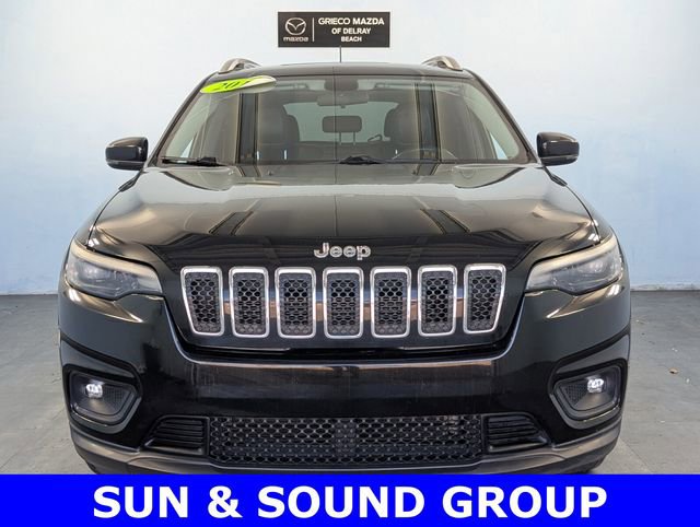 Used 2019 Jeep Cherokee Latitude Plus image 2