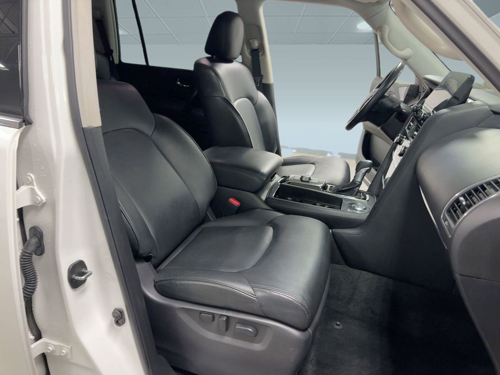 Used 2021 Nissan Armada SV image 31