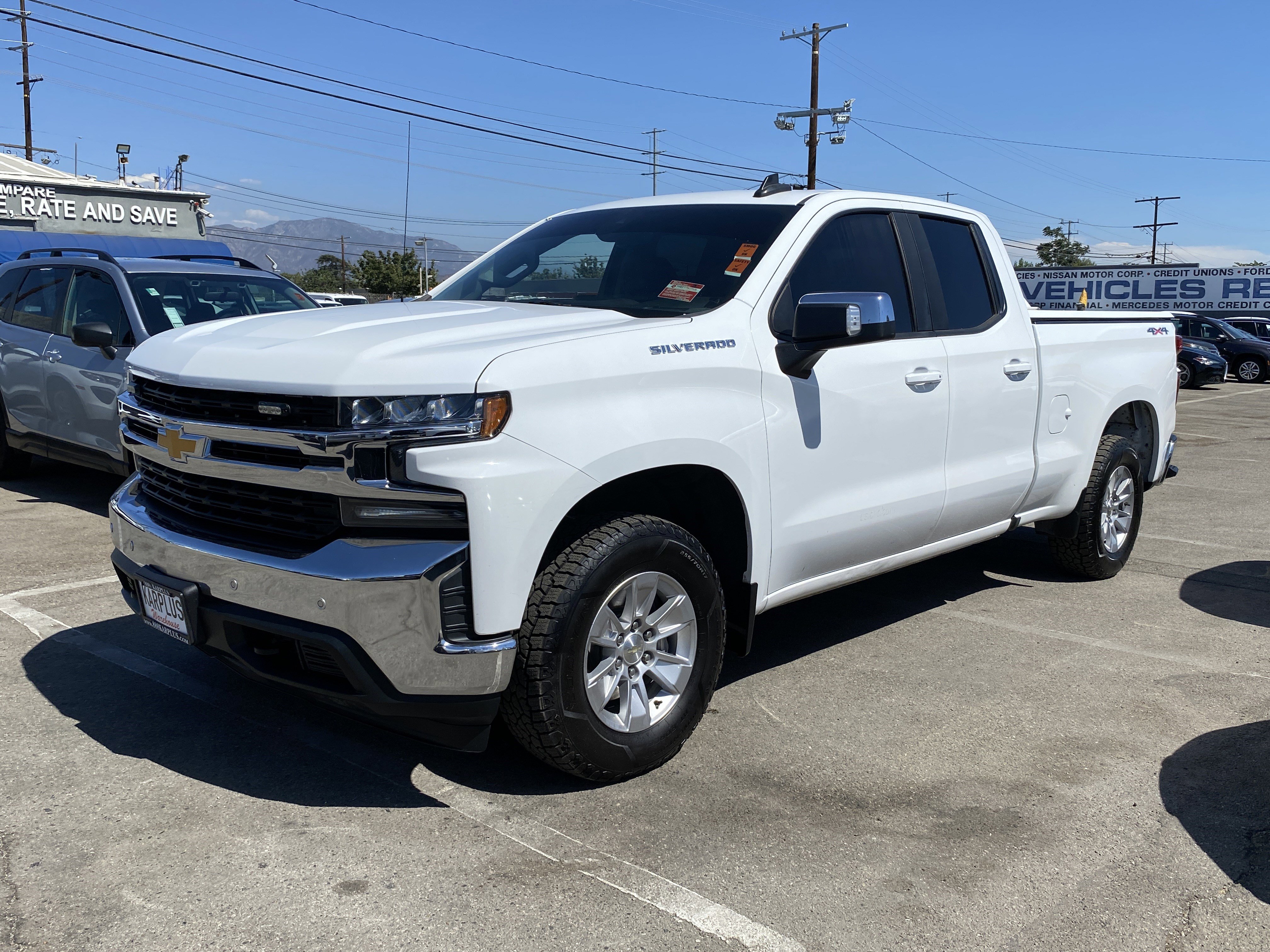Used 2020 Chevrolet Silverado 1500 LT w/ Convenience Package image 2
