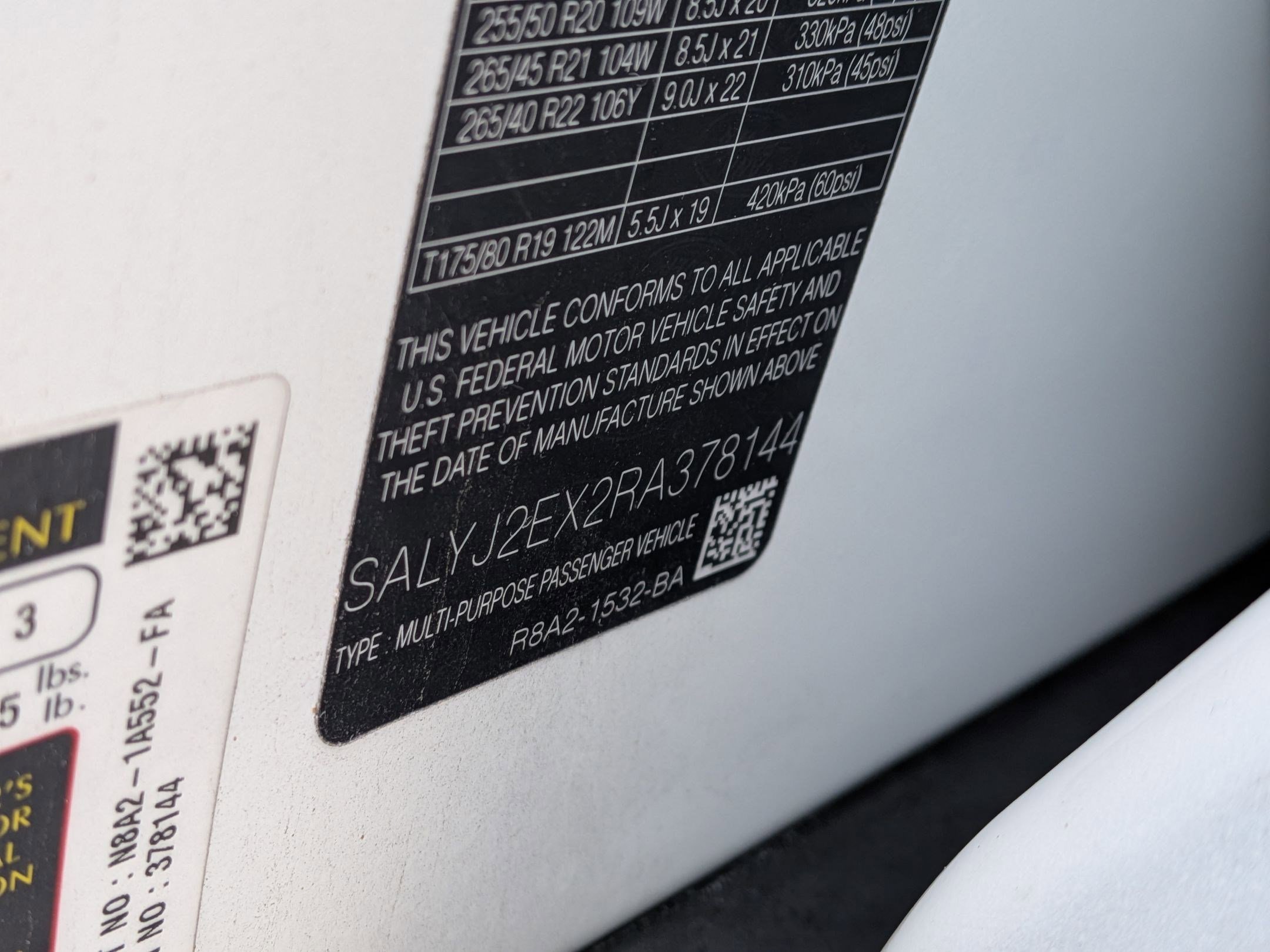 Used 2024 Land Rover Range Rover Velar S image 23