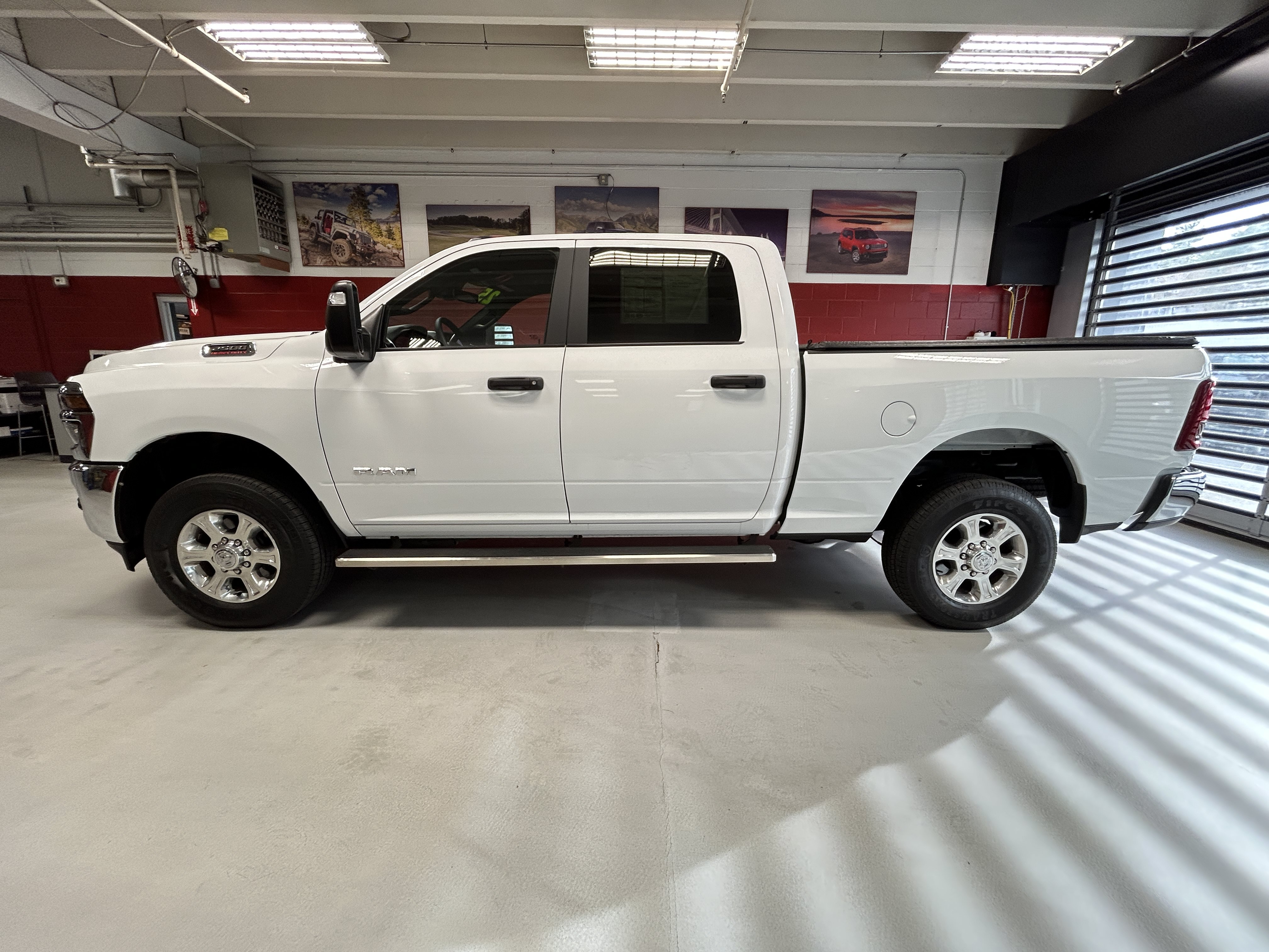 Certified 2025 RAM 2500 Big Horn AWD/4WD image 2