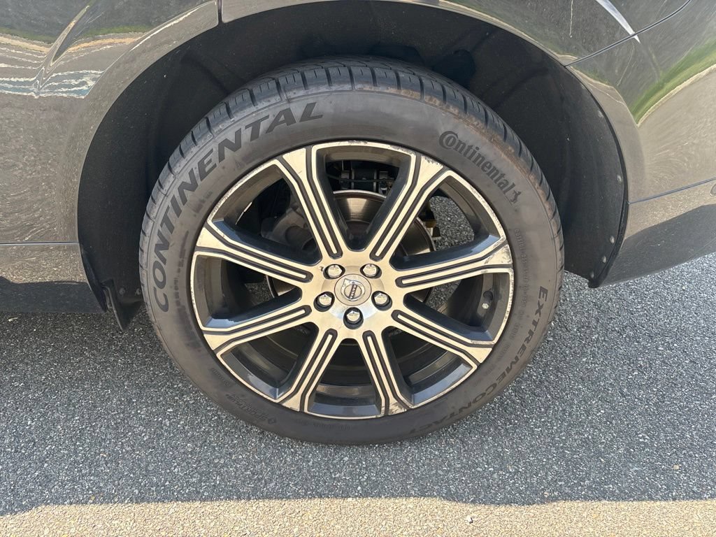 Used 2019 Volvo XC60 T5 Inscription w/ Protection Package Premier AWD/4WD image 11