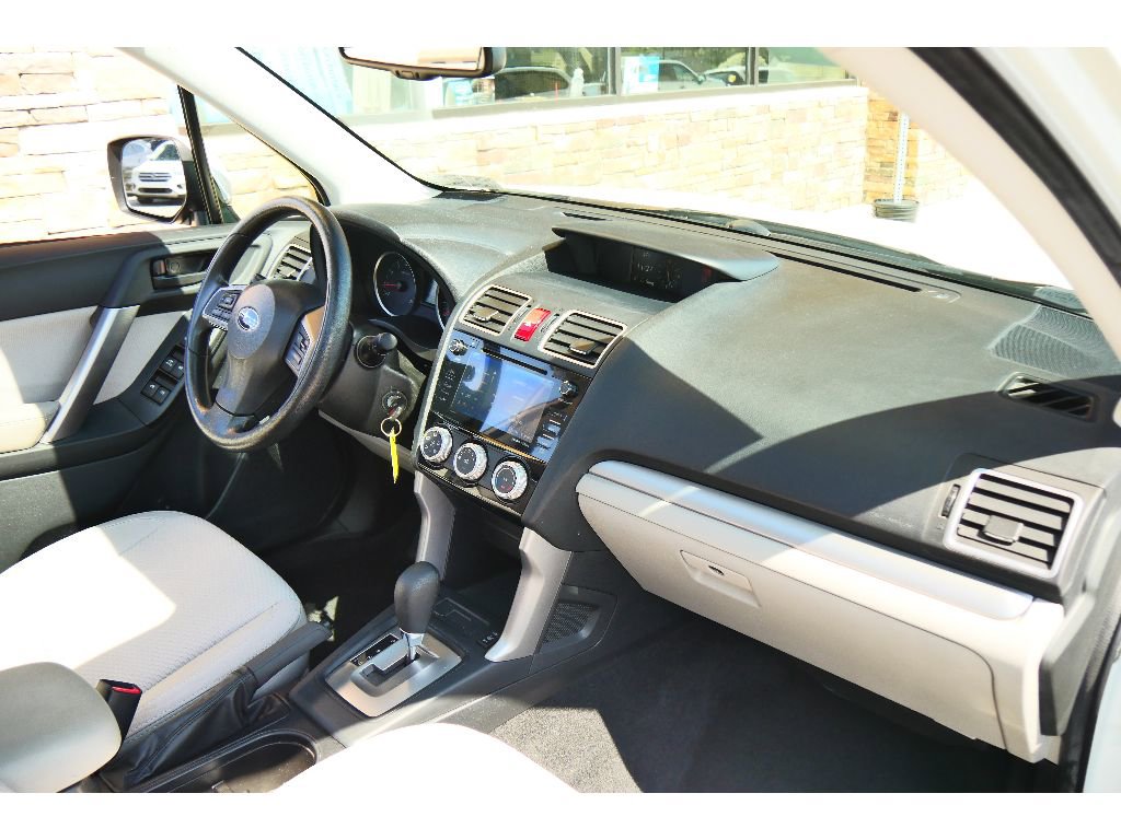 Used 2016 Subaru Forester 2.5i Premium w/ All-Weather Package image 14
