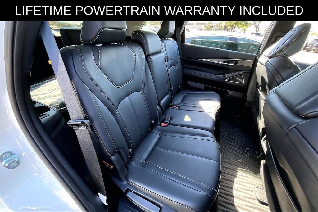 Certified 2025 INFINITI QX60 Luxe w/ Lighting Package (N94) image 34