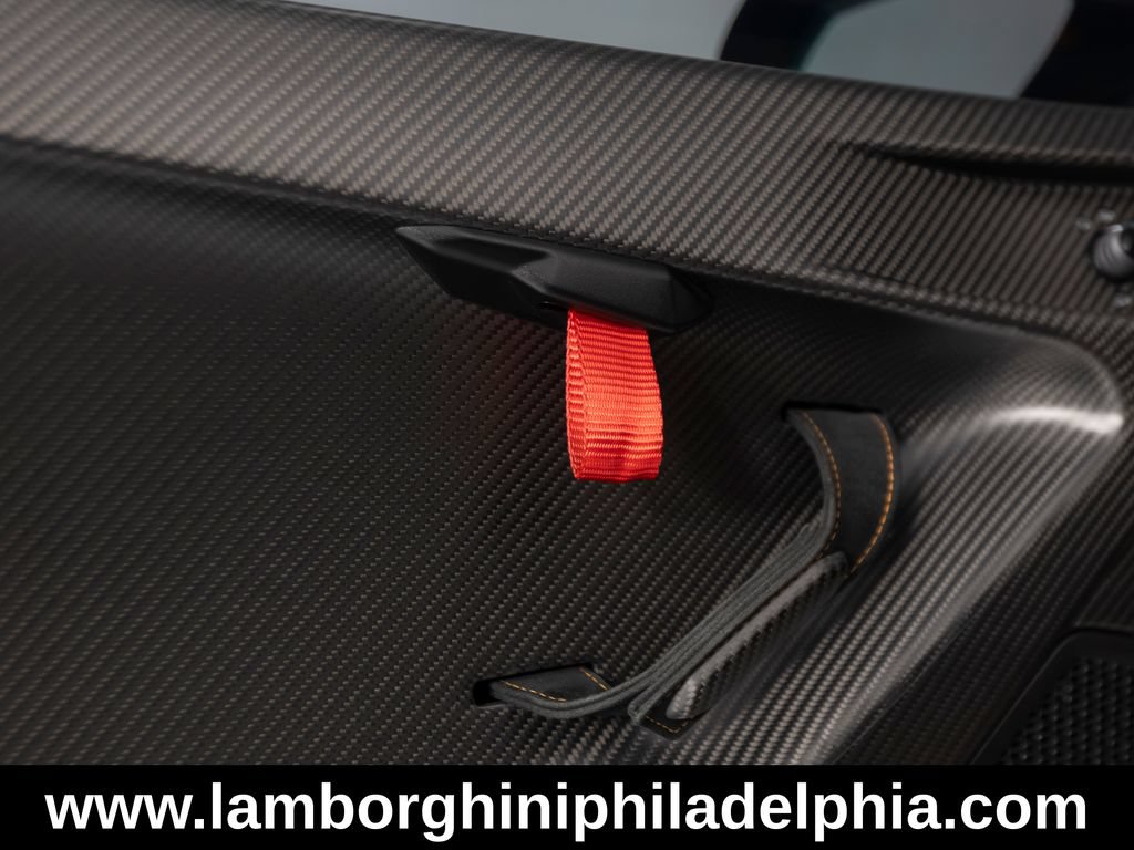 Used 2023 Lamborghini Huracan STO RWD image 13