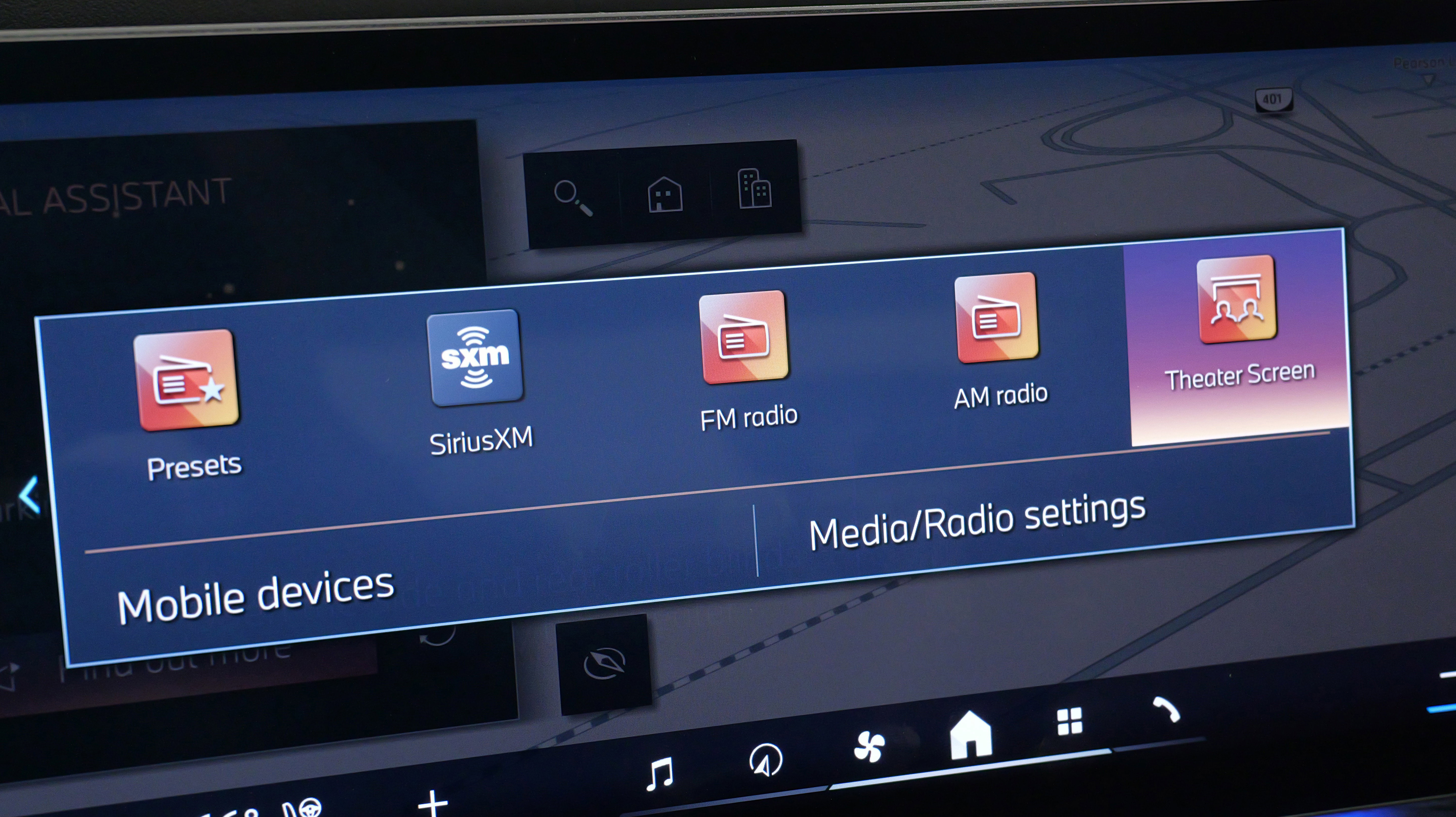 Used 2024 BMW 740i xDrive image 51