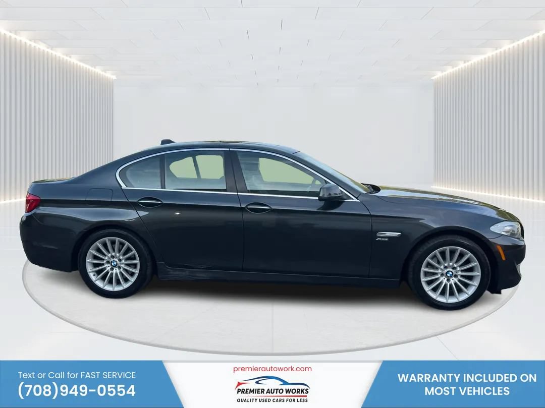 Used 2011 BMW 535i xDrive Sedan AWD/4WD image 8