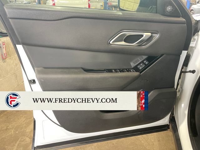 Used 2025 Land Rover Range Rover Velar Dynamic SE AWD/4WD image 10