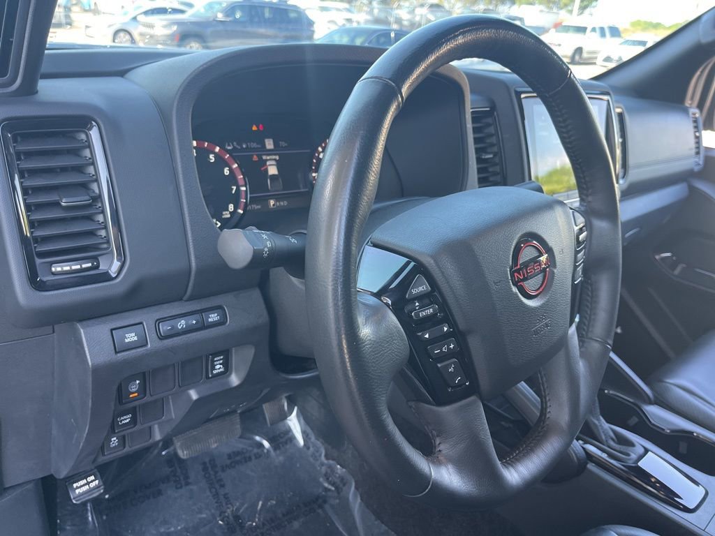Used 2022 Nissan Frontier Pro-X w/ Pro-X Premium Package image 10