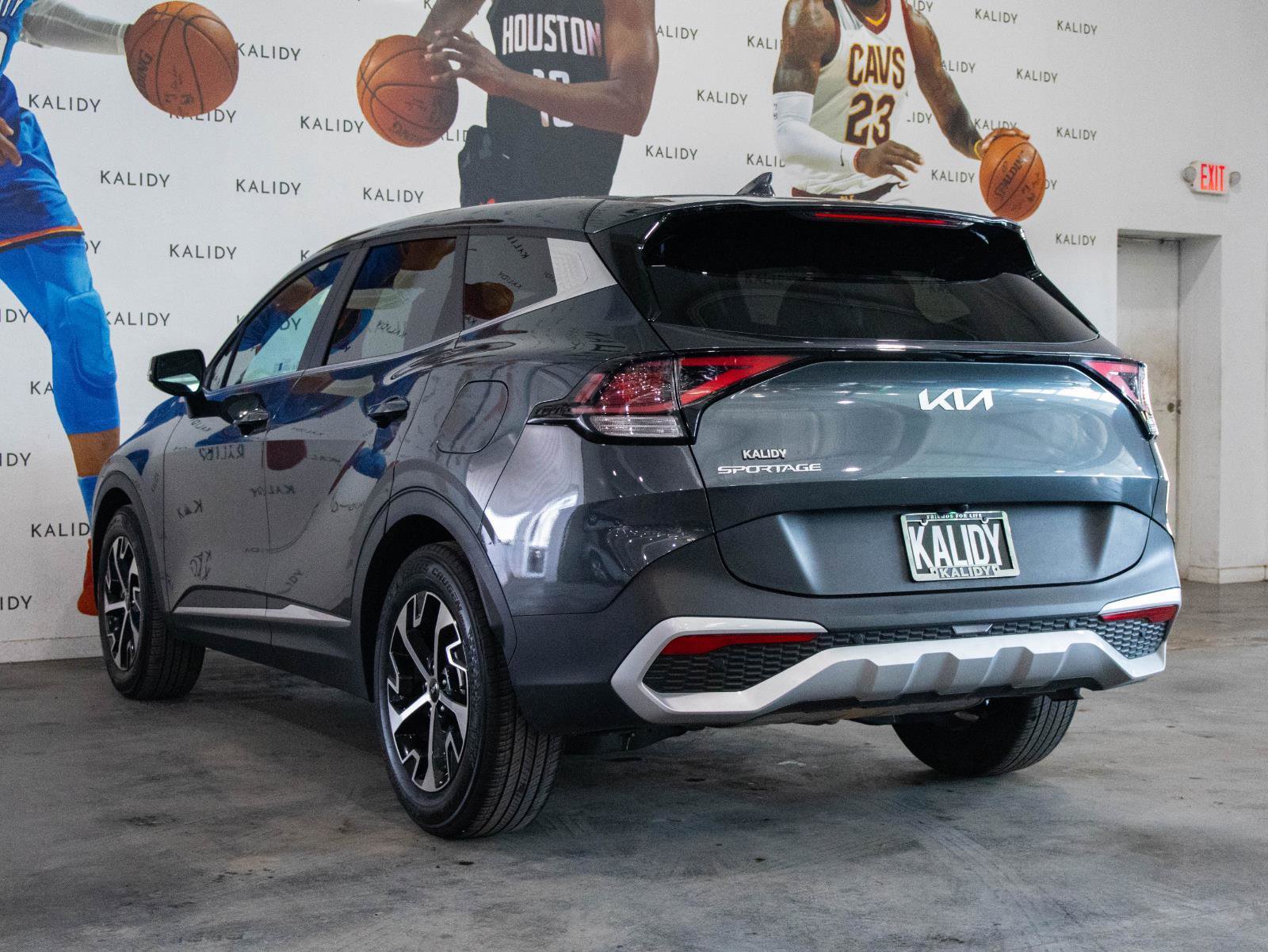 Used 2024 Kia Sportage EX image 22