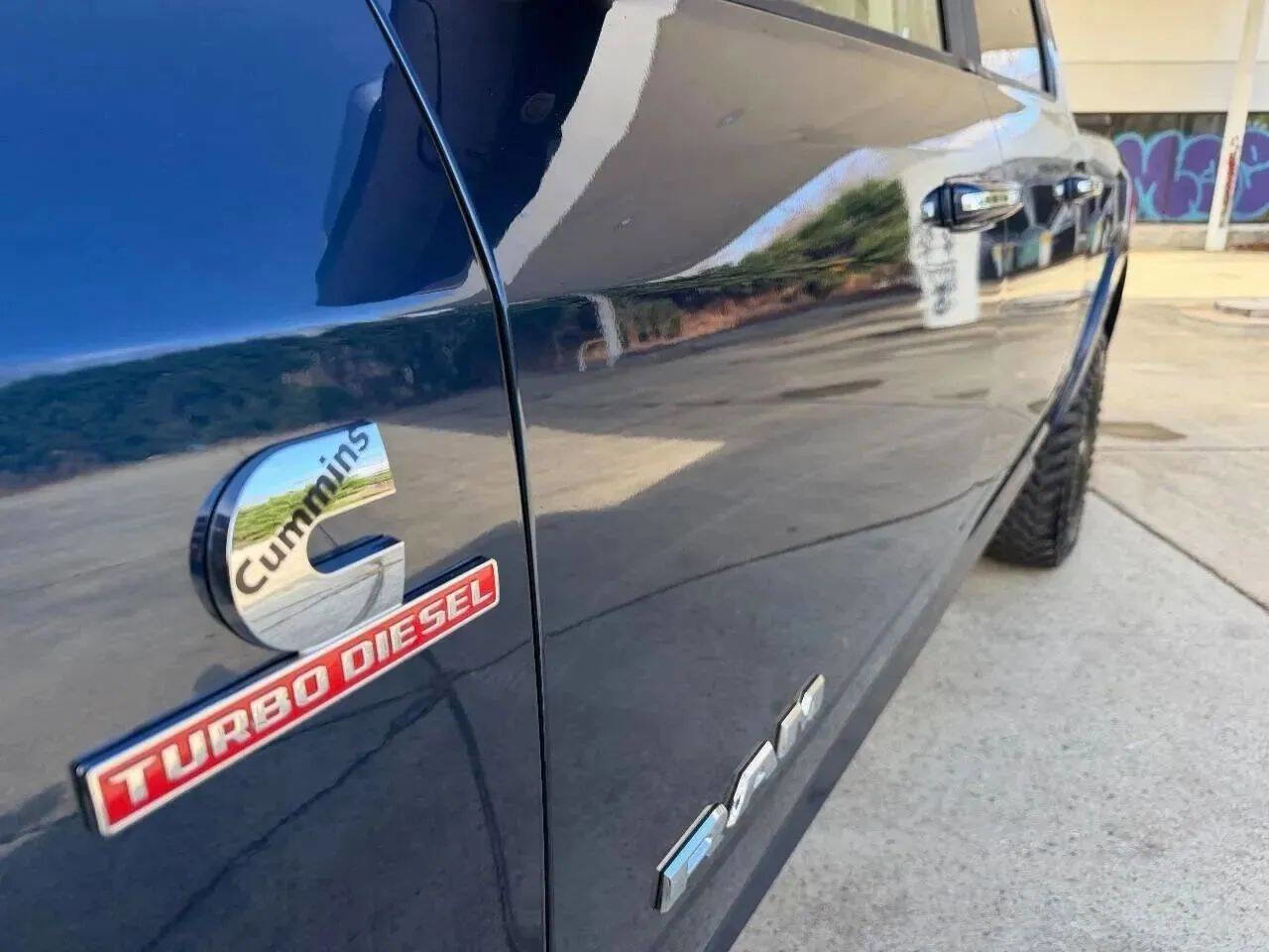 Used 2021 RAM 3500 Laramie w/ Safety Group image 11