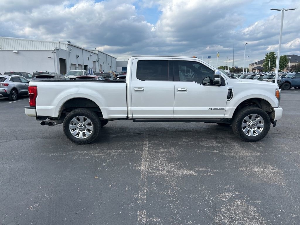 Used 2017 Ford F250 Platinum w/ Platinum Ultimate Package AWD/4WD image 5