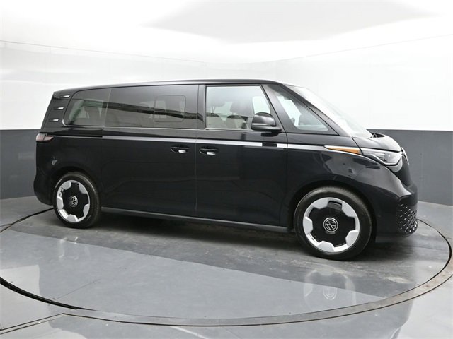 New 2025 Volkswagen ID. Buzz Pro S image 17