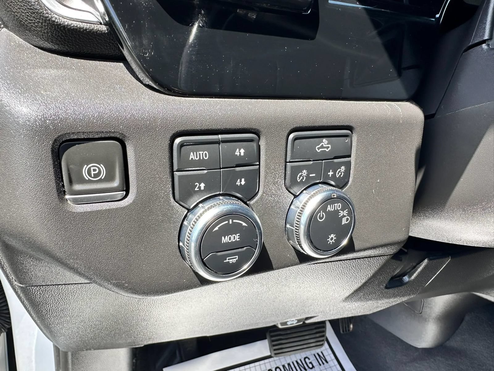 Used 2023 GMC Sierra 1500 SLE AWD/4WD image 31