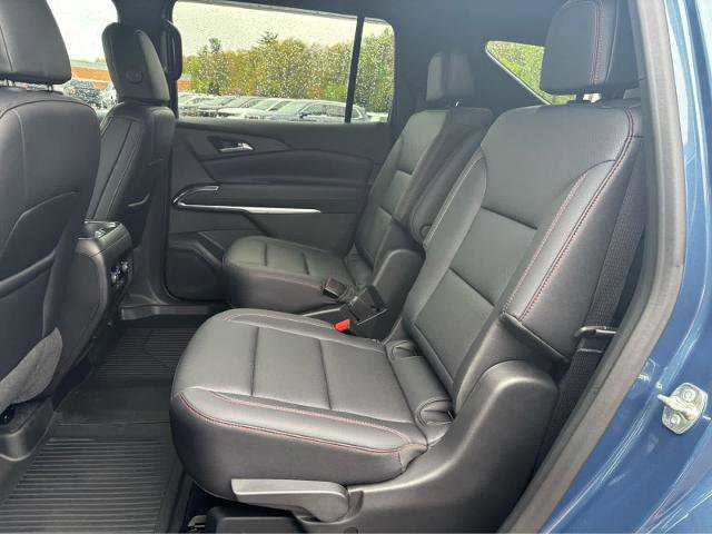 Used 2025 Chevrolet Traverse Z71 w/ Driver Confidence Package AWD/4WD image 24