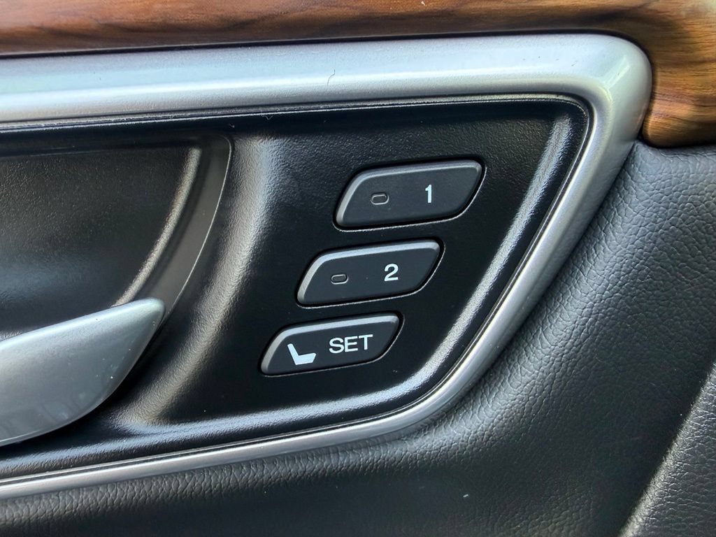 Used 2022 Honda CR-V Touring image 60