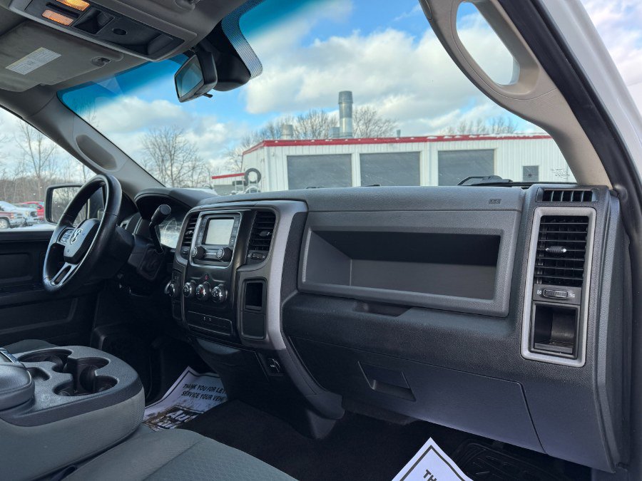 Used 2015 RAM 1500 ST w/ SXT Appearance Group image 19