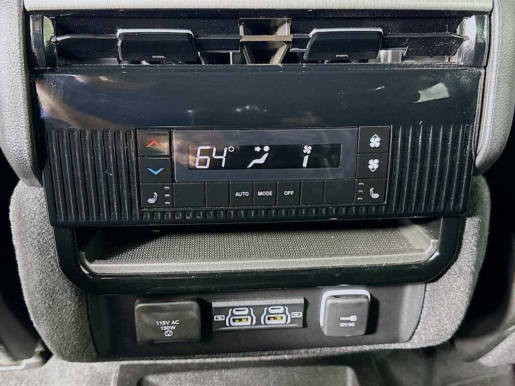 Used 2025 Jeep Wagoneer Series II w/ Convenience Group I image 27