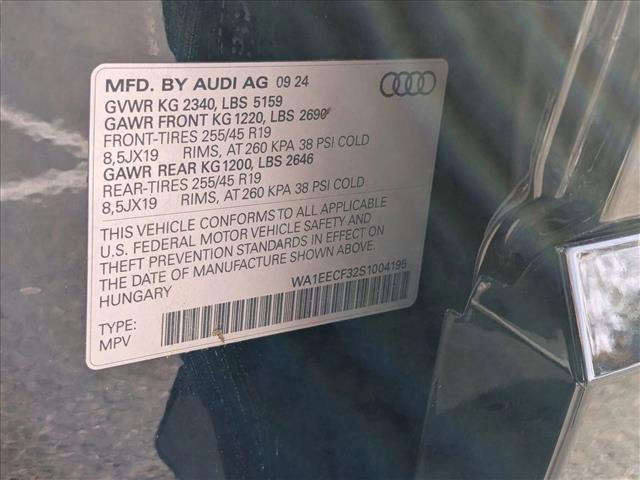 Used 2025 Audi Q3 2.0T Premium Plus image 25