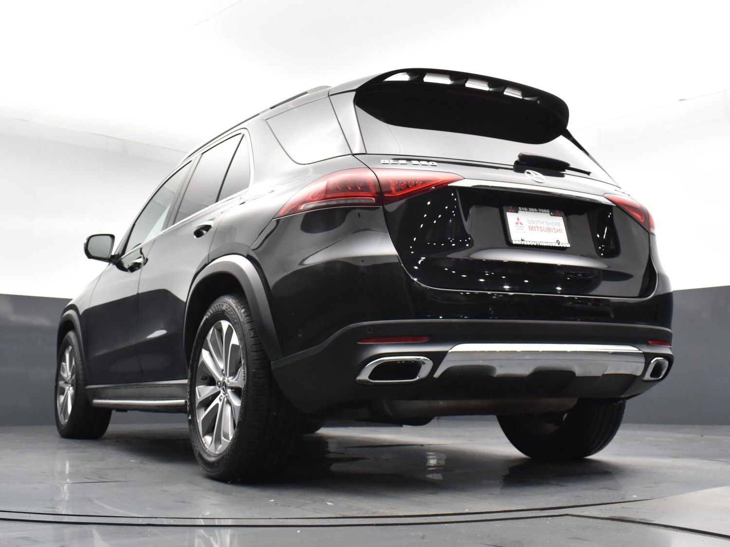 Used 2021 Mercedes-Benz GLE 350 4MATIC image 21