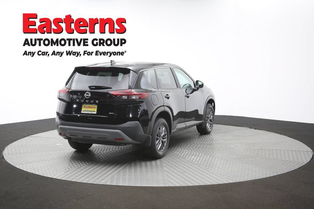 Used 2023 Nissan Rogue S AWD/4WD image 34