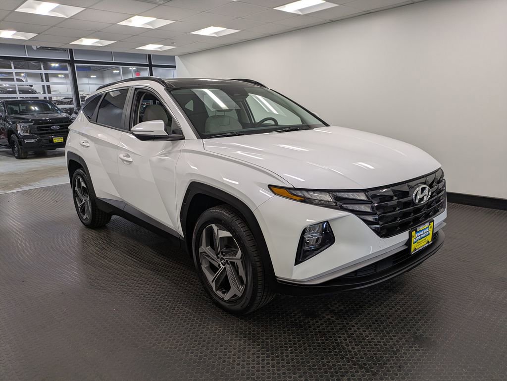Used 2024 Hyundai Tucson SEL AWD/4WD image 3