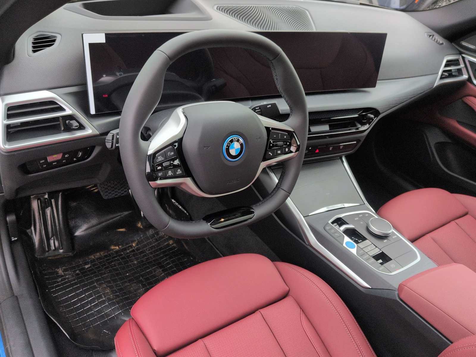 New 2026 BMW i4 xDrive40i w/ Premium Package AWD/4WD image 10
