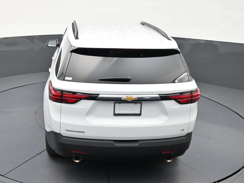 Used 2023 Chevrolet Traverse LT FWD image 12