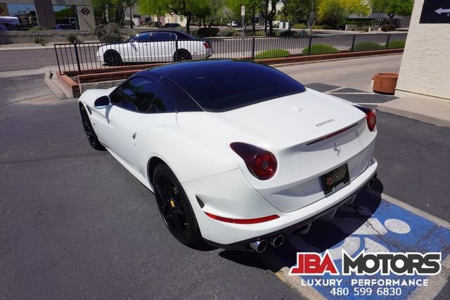 Used 2015 Ferrari California T image 41