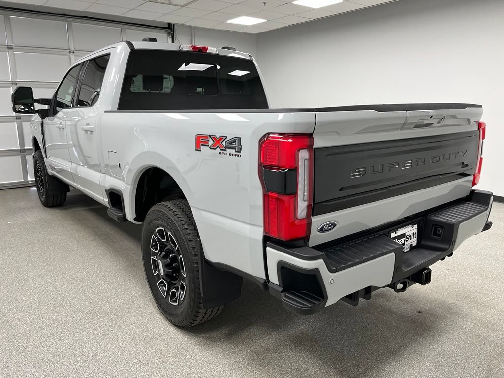 Used 2026 Ford F350 Platinum AWD/4WD image 8
