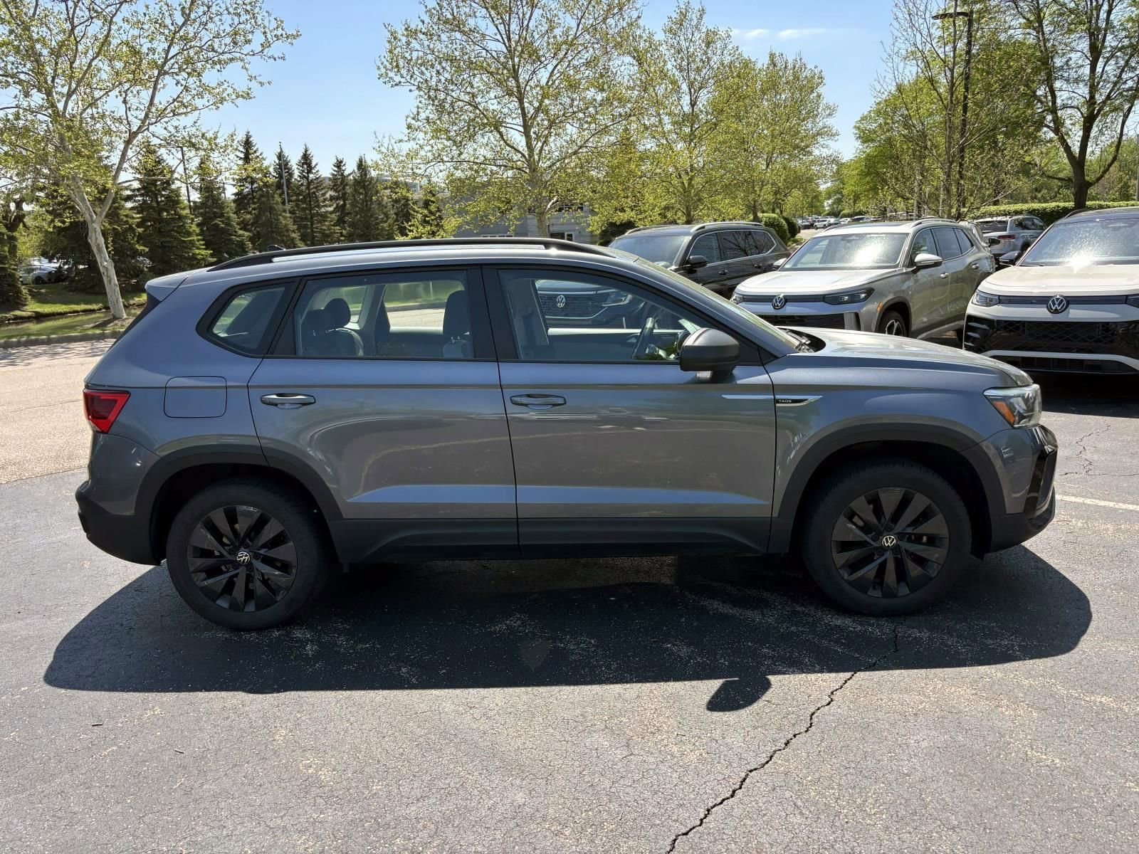 Certified 2023 Volkswagen Taos S FWD image 4