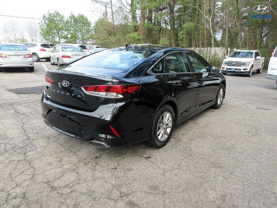 Used 2018 Hyundai Sonata SE image 5