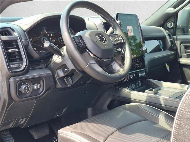Used 2026 RAM 3500 Limited AWD/4WD image 9