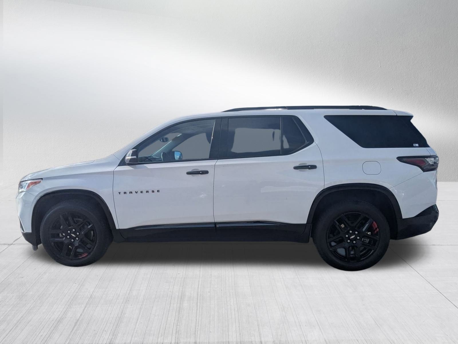 Used 2020 Chevrolet Traverse Premier w/ Redline Edition image 2