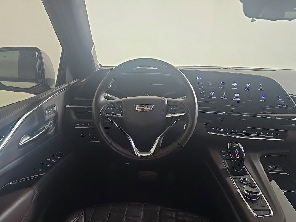 Certified 2024 Cadillac Escalade ESV Sport Platinum image 6