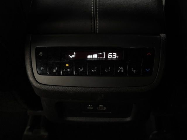 Used 2023 Nissan Pathfinder SL image 21