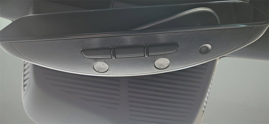 Used 2022 Mercedes-Benz C 300 Sedan image 42