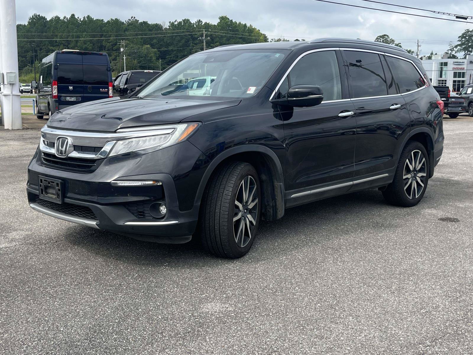 Used 2022 Honda Pilot Touring image 7