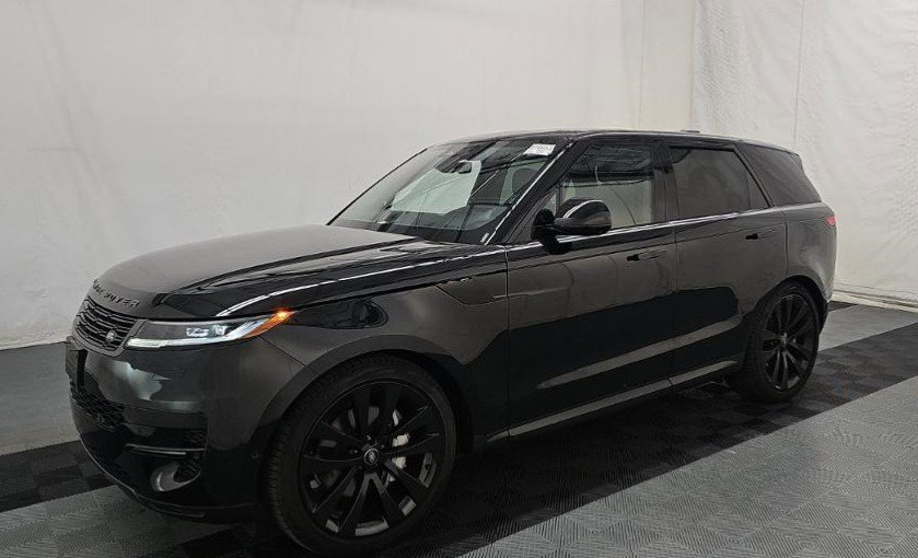 Used 2024 Land Rover Range Rover Sport SE