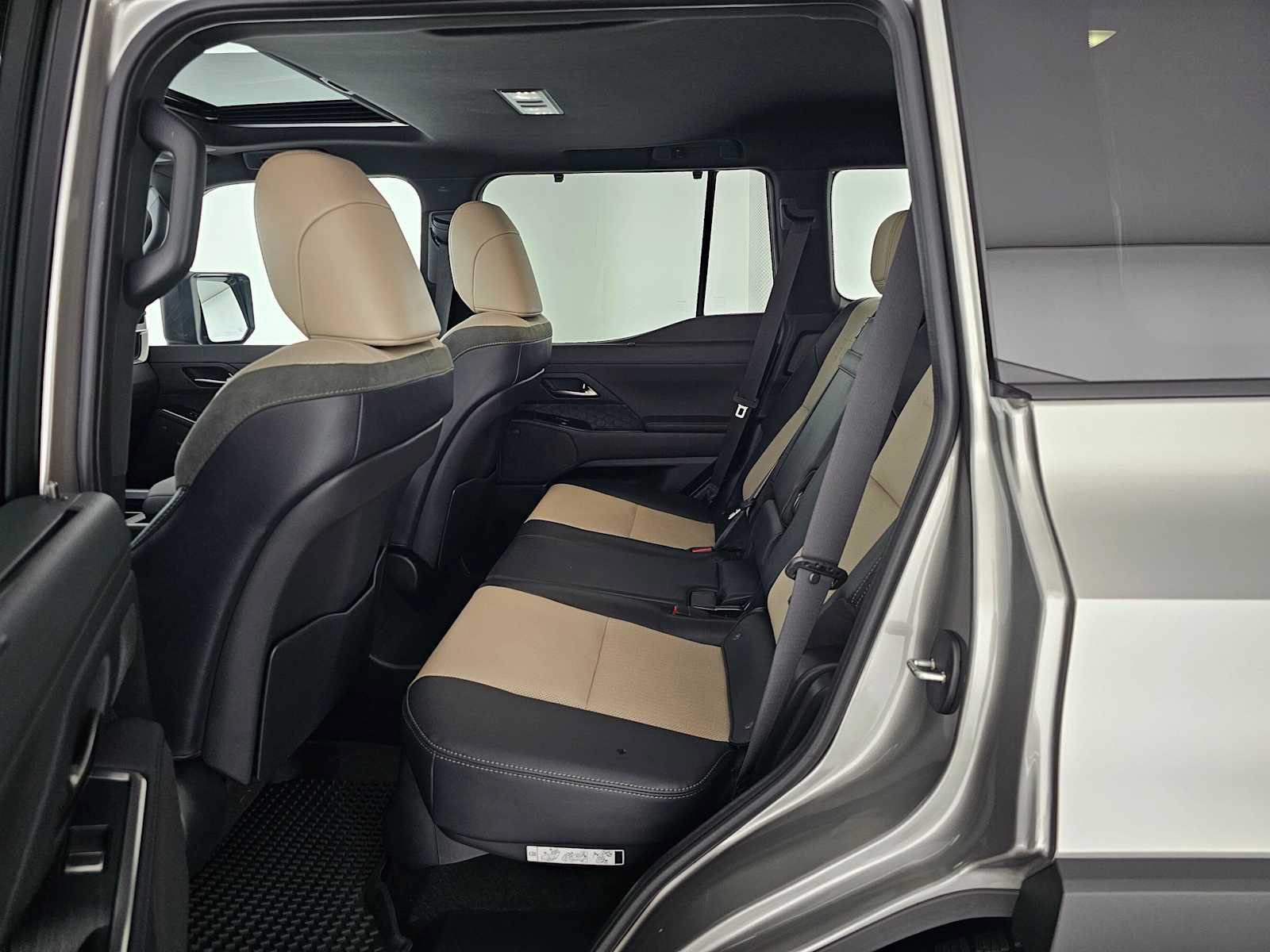 Certified 2024 Lexus GX 550 AWD/4WD image 16