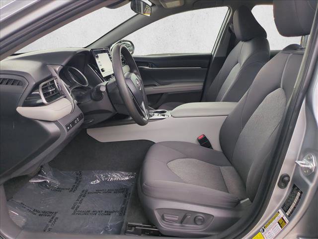 Used 2021 Toyota Camry LE image 16