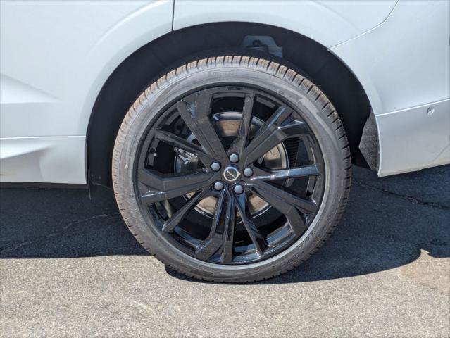 New 2026 Volvo XC60 T8 Ultra w/ Climate Package PRO AWD/4WD image 6